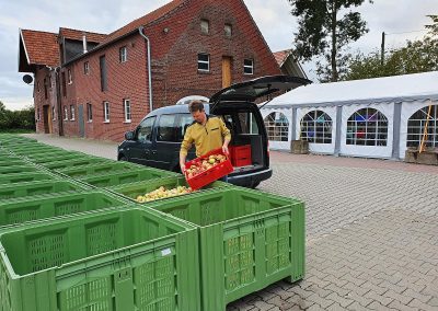 Mosterei Post Altenberge - Die Apfel Anlieferung